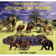 Bog - Hollow-Cast Figures